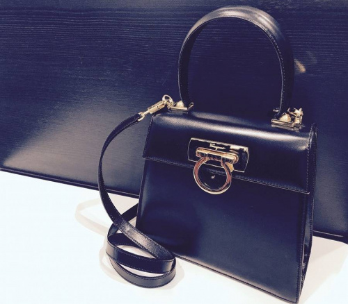 キャリアファッションの買取案内