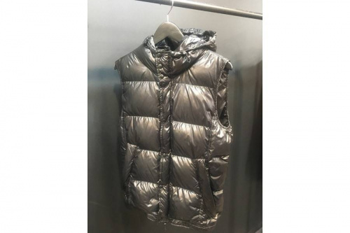 買取入荷のDUVETICA