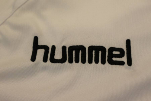 フォートゥーフォーのフュンメル