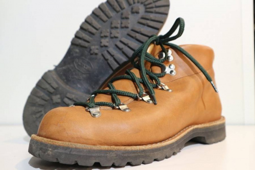 レアアイテムのダナー