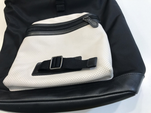 レアアイテムのコーチ