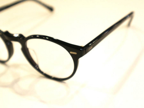 オリバーピープルズの白山眼鏡