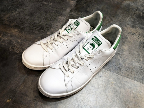 adidas（アディダス）のスタンスミス