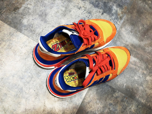 アディダスオリジナルズの古着買取