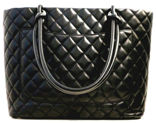 レアアイテムのCHANEL（シャネル）