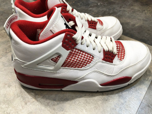 ジョーダンのNIKE