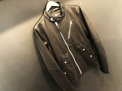 インポートブランドのジースターロウ