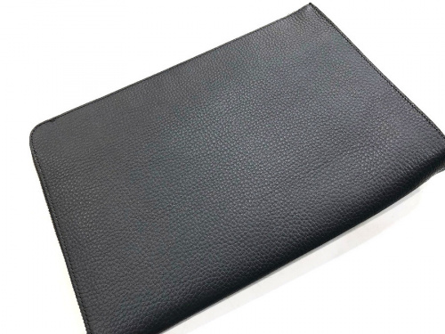 PELLE MORBIDAのSERAPIAN