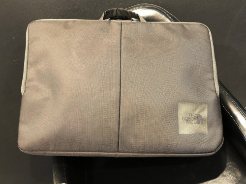 ノースフェイスの3WAYバッグ