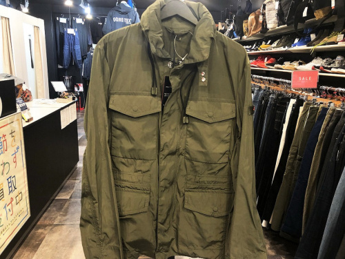 インポートブランドのPEUTEREY