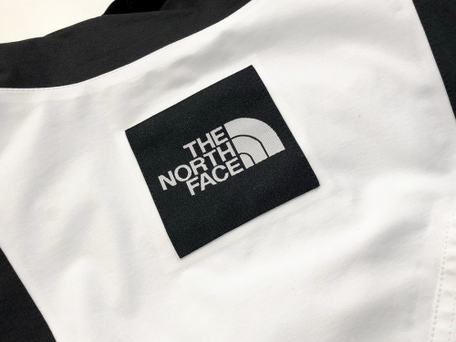 GTXシェルジャケットのメンズ