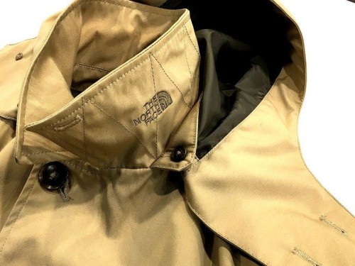 ステンカラーコートの行徳