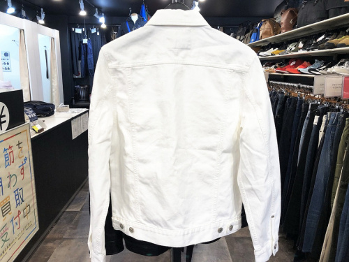 DEUS　EX　MACHINAのデウスエクスマキナ