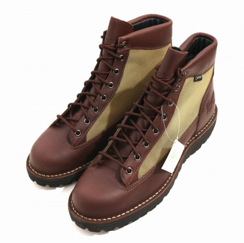 ダナーのDanner FIELD