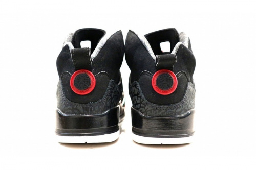 ナイキのNIKE JORDAN SPIZ'IKE OG