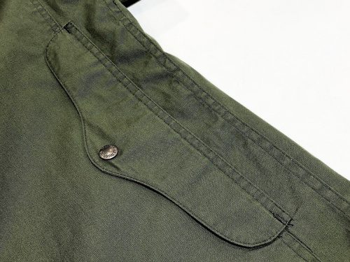 フィルソンガーメンツのミリタリージャケット