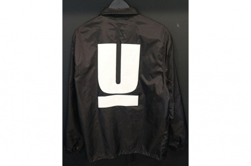 アンダーカバーのコーチジャケット