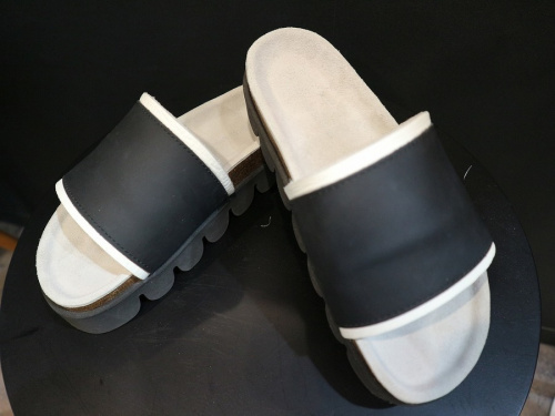 ドメスティックブランドのHender Scheme