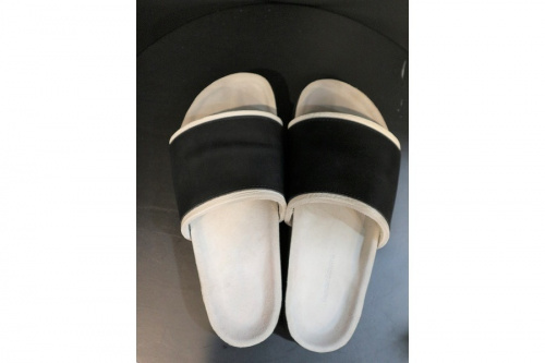 かまぼこサンダル