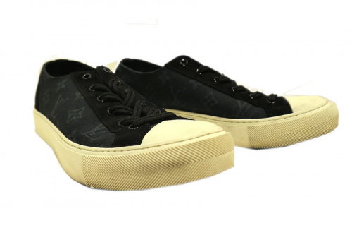 スニーカーのメンズ