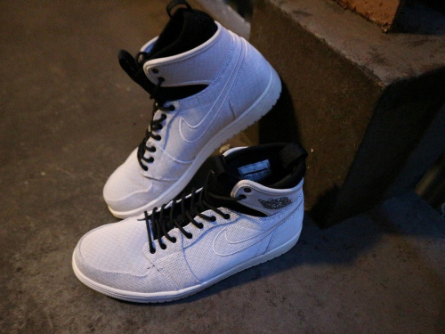 ナイキのAIR JORDAN 1