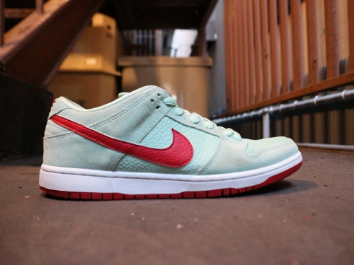 NIKE SBのナイキエスビー