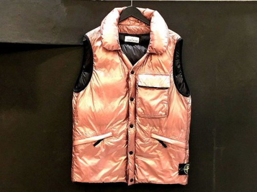 STONE ISLANDのストーンアイランド