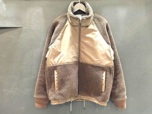 CURLYのカーリー