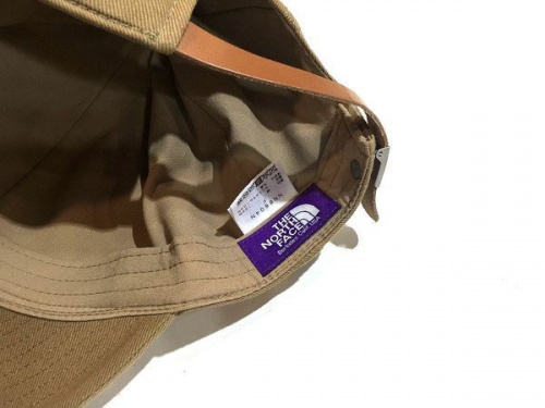 ザノースフェイス パープルレーベルのキャップ