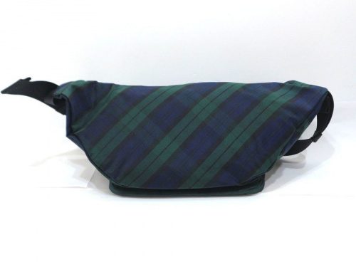 ビューティーユース×ポーターのバッグ