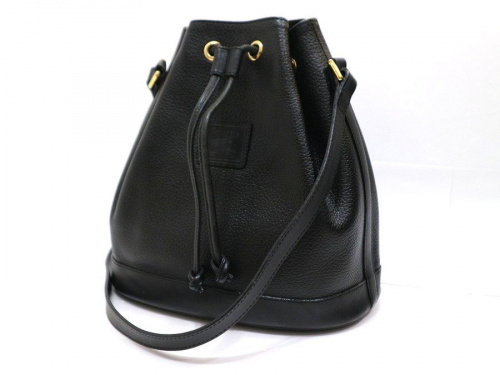 レアアイテムのBurberrys