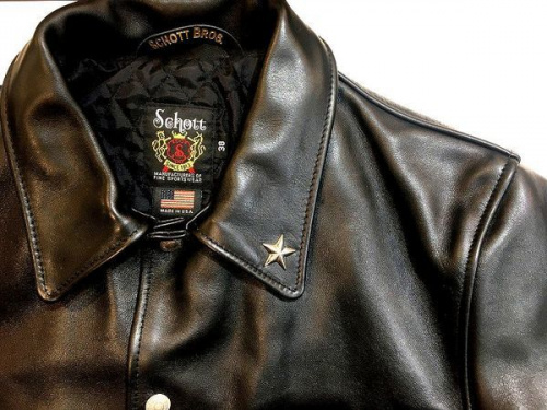 ショットのレザーコーチジャケット