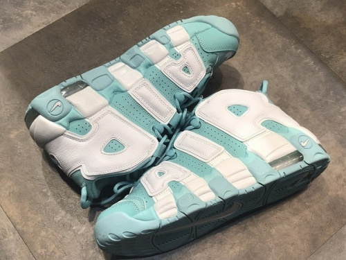 ナイキのスニーカー