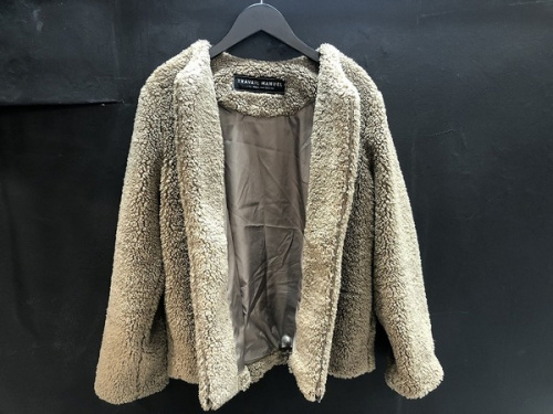 パーカーのメンズ