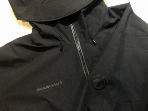 ストリートブランドのMAMMUT