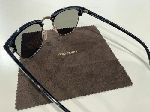トム フォードのサングラス