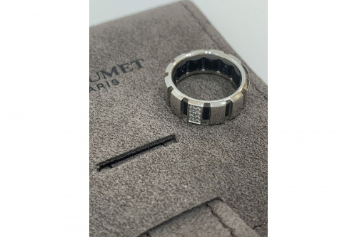 ラグジュアリーブランドのCHAUMET