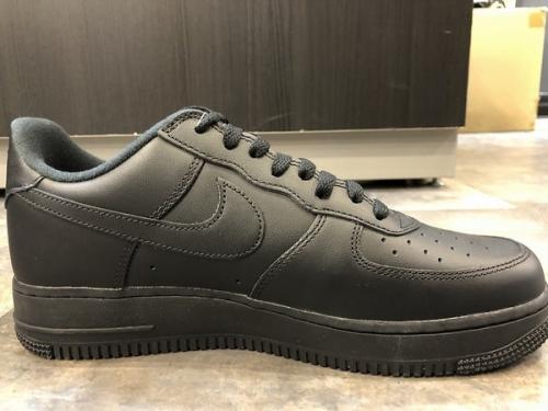 コラボローカットスニーカーのメンズ