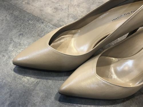 パンプスのレディース