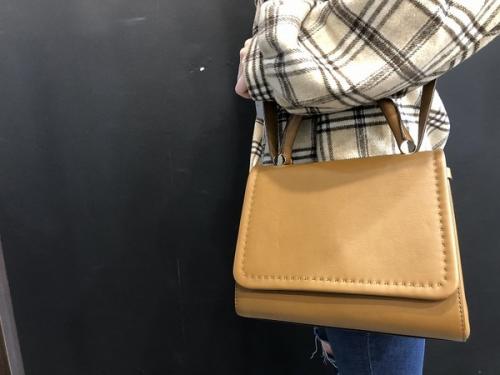 マイケルコースの2WAYバッグ