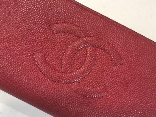 シャネルの長財布