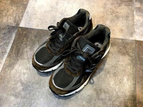 NEW BALANCEのニューバランス