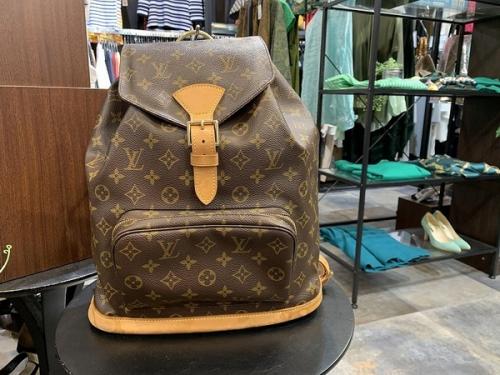 LOUIS VUITTON 　のルイ ヴィトン　