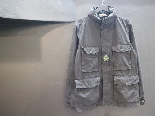 STONE ISLANDのストーンアイランド