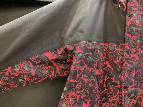 マウンテンパーカーのメンズ