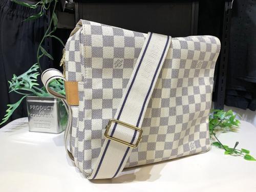 LOUIS VUITTON 　のルイ ヴィトン　