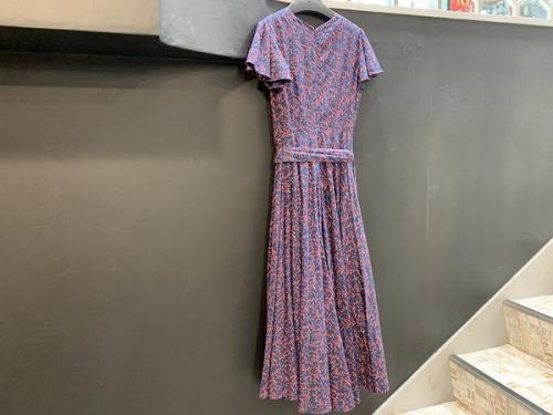 マリハ×トゥモローランドのワンピース