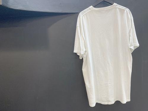 バレンシアガのTシャツ