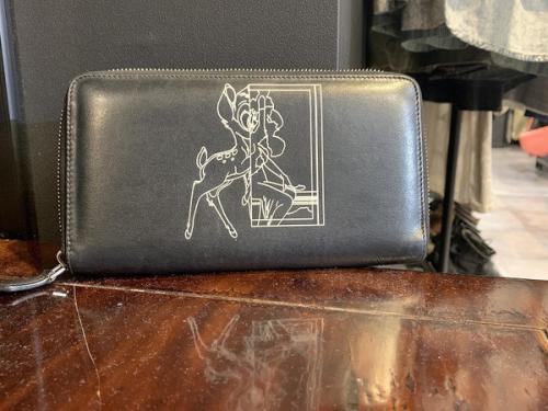 GIVENCHY×Disneyのジバンシー×ディズニー