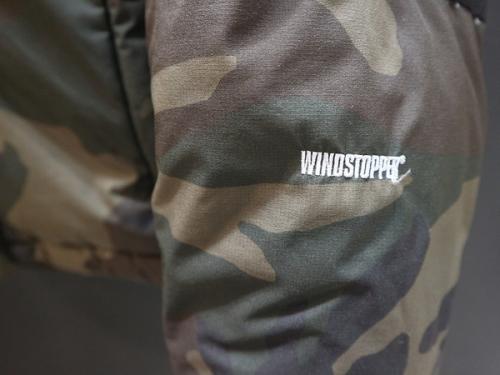 ダウンジャケットのメンズ